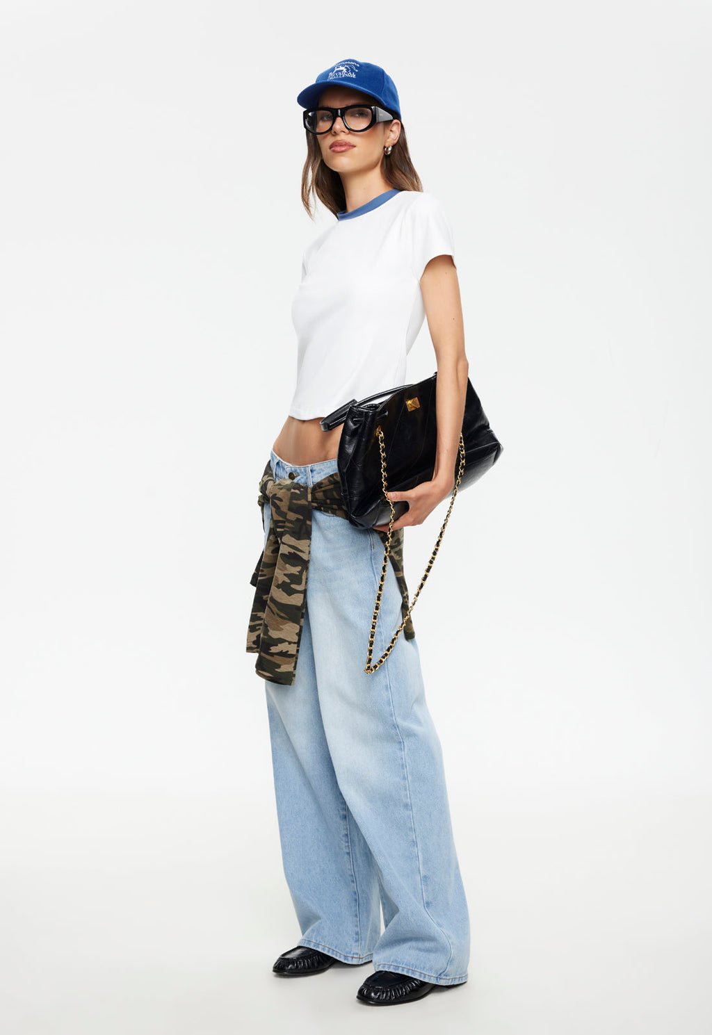 Low-Rise Baggy Jeans