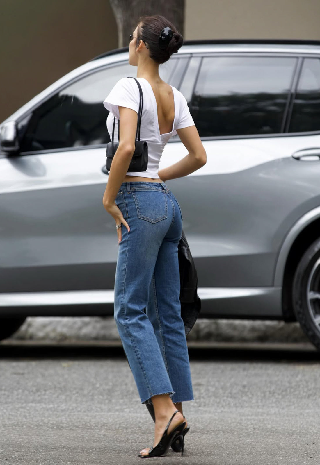Mid-Rise Slim Cropped Jeans