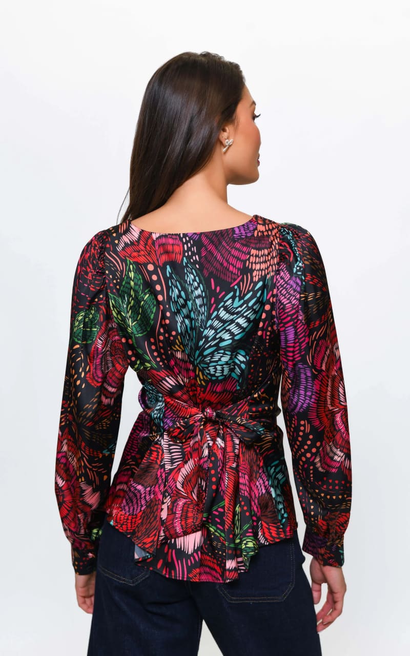 Adjustable Tie Top