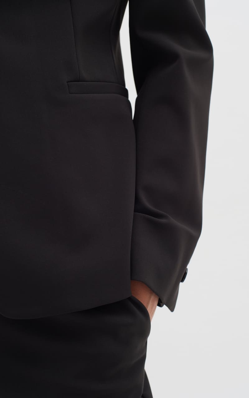 Travel Blazer