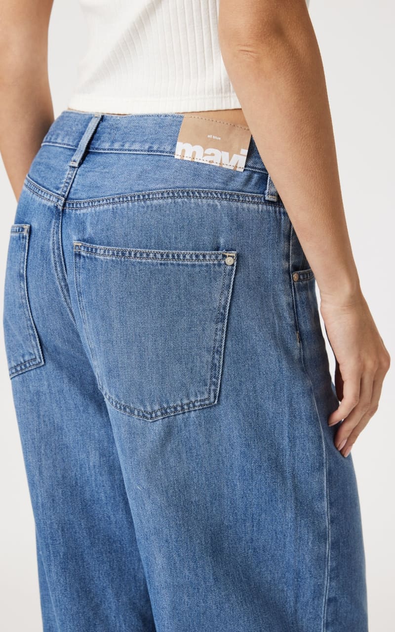 High Rise Wide Leg Jean
