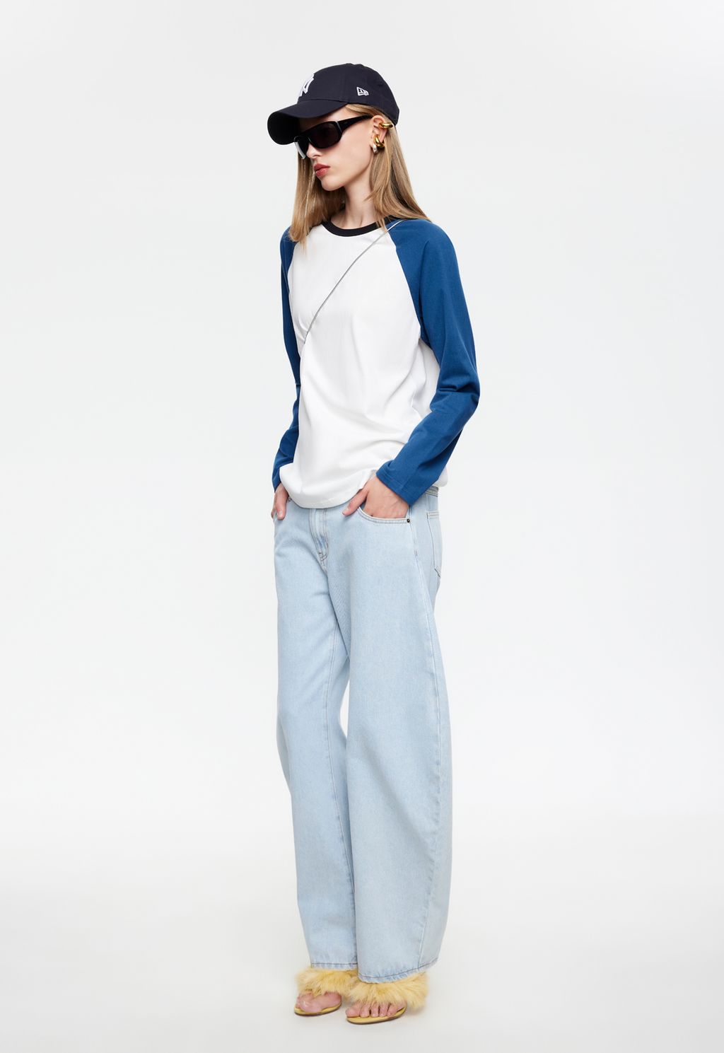 Cotton-Curve Denim Jeans