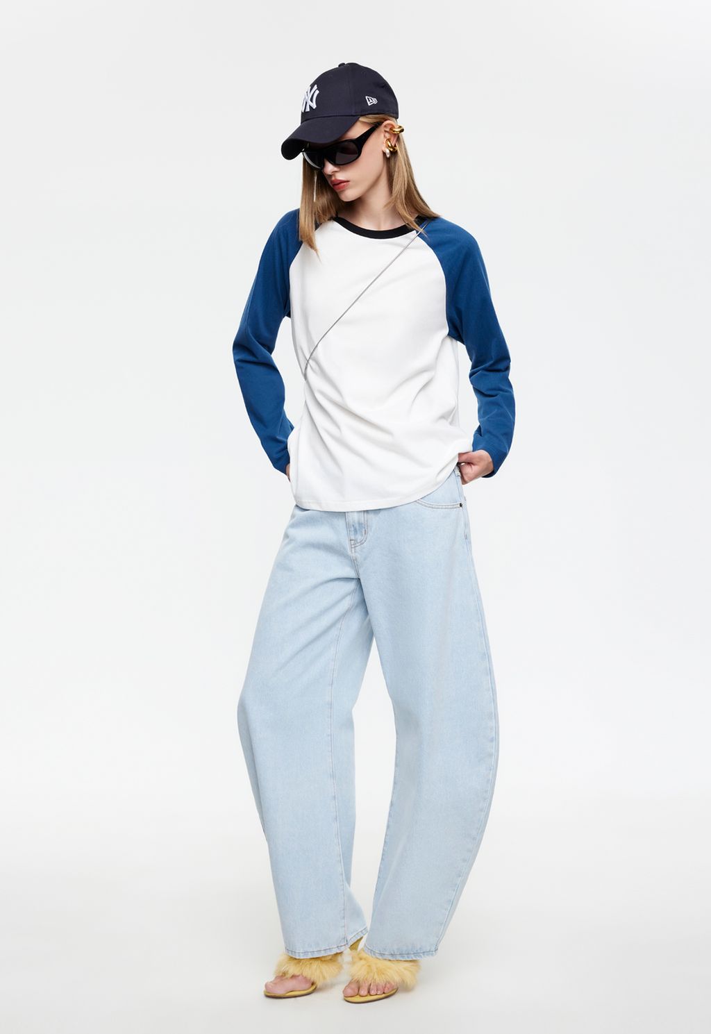 Cotton-Curve Denim Jeans