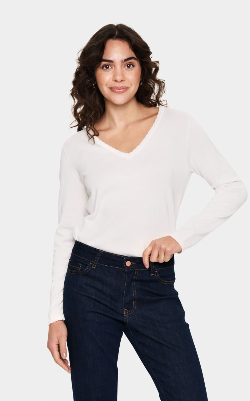 V-Neck Pullover