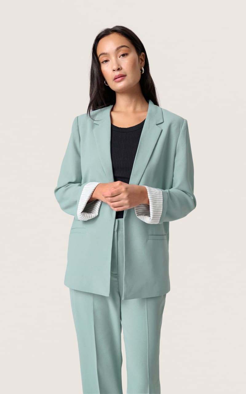 Fold-Up Blazer