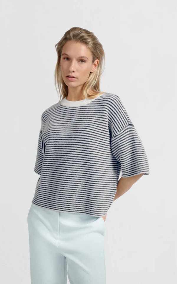 Short Sleeved Striped Fluffy Sweater